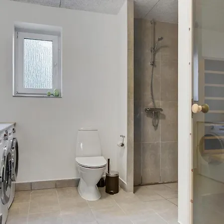 Holiday home 12 Bedroom Nice In *